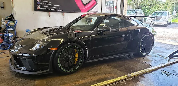 Reflection Auto Salon & Detailing LLC Picture 3