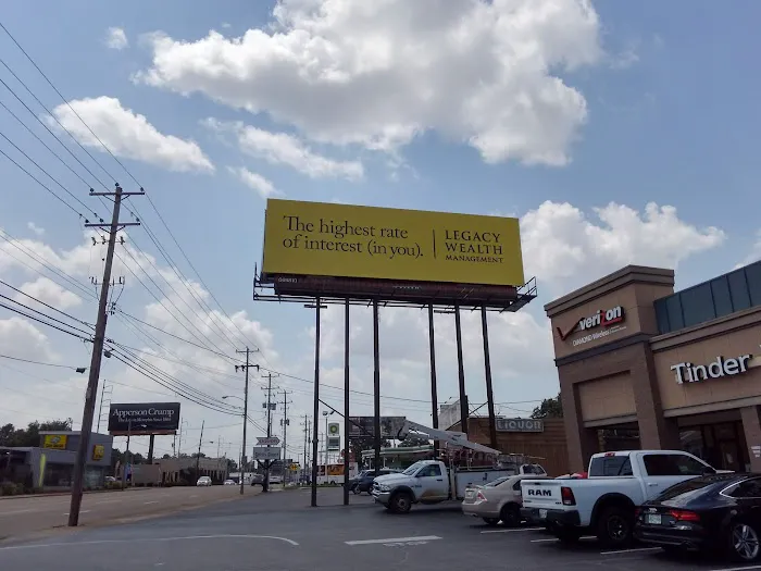 Zips Car Wash Picture 4