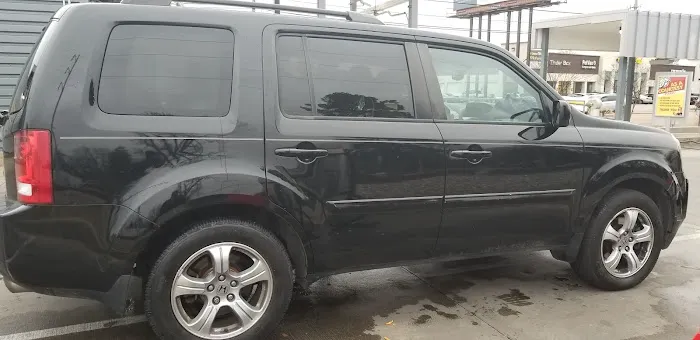 Zips Car Wash Picture 6