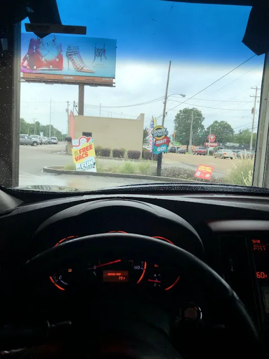 Zips Car Wash Picture 5