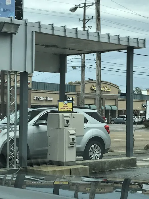 Zips Car Wash Picture 8