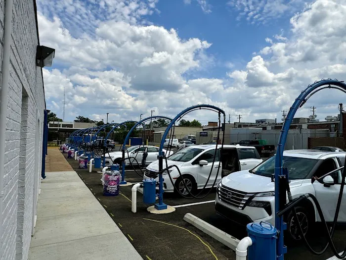 Memphis Wash Co. Picture 3