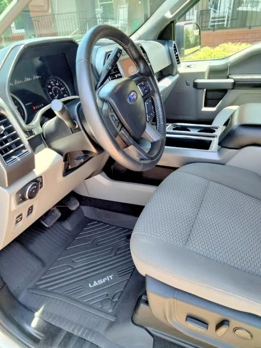 Nine Lions Mobile Car and Truck Wash Picture 3