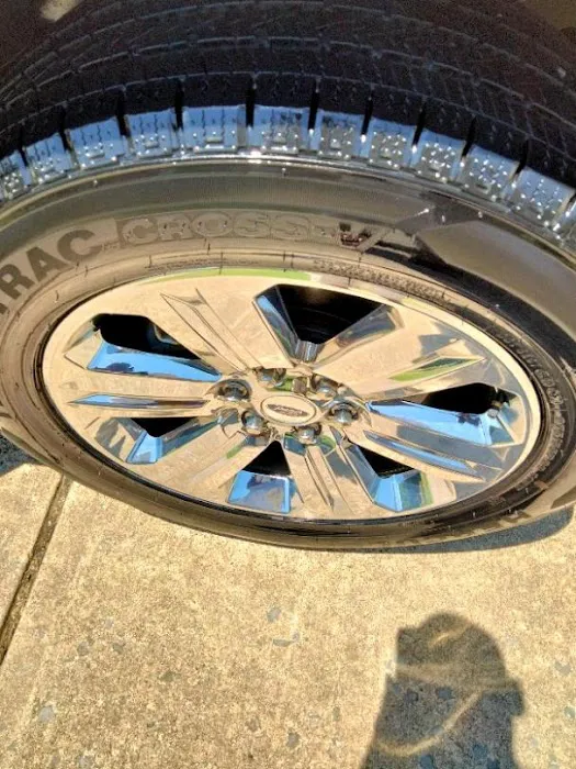 Nine Lions Mobile Car and Truck Wash Picture 2