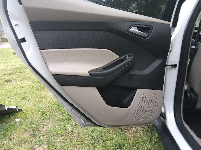 Mr.PerfectO Detailed Car Wash Picture 8