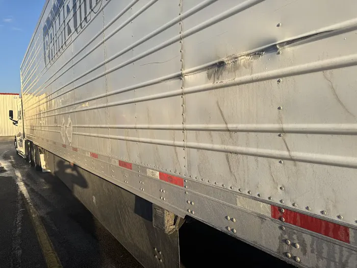 Blue Beacon Truck Wash of Memphis South, TN Picture 8