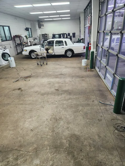 Brentwood Auto Wash Picture 3