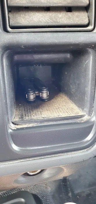 Fairview Car Wash & Tire Picture 5