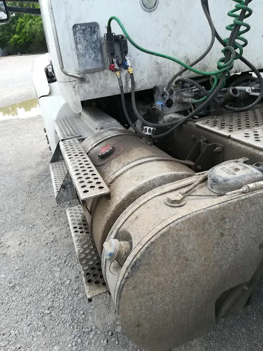 L & M Detailing Picture 8