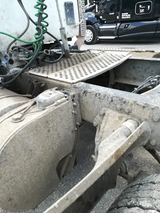 L & M Detailing Picture 9