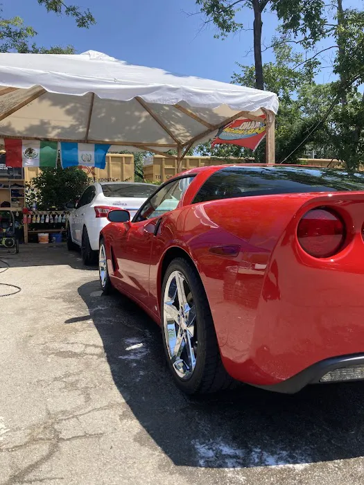 Car wash and detailing EL CHAPÍN Picture 4