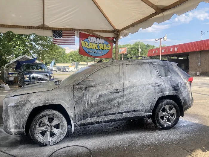 Car wash and detailing EL CHAPÍN Picture 7
