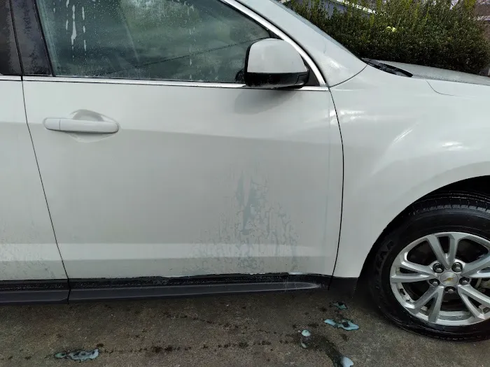 Vultee Car Wash Picture 8