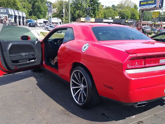 Smith Bros. Car Wash Picture 9