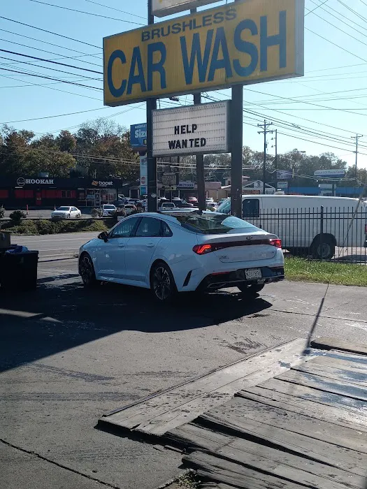 Smith Bros. Car Wash Picture 10