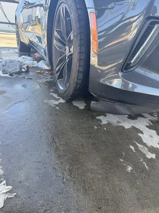 Wash N' Roll Car Wash - Mount Juliet, TN Picture 4