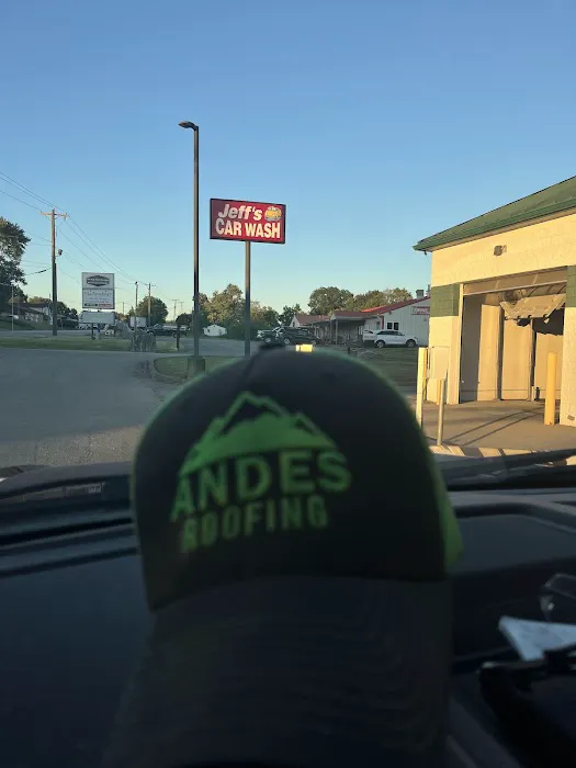 Thoroughbred Express Auto Wash Picture 7