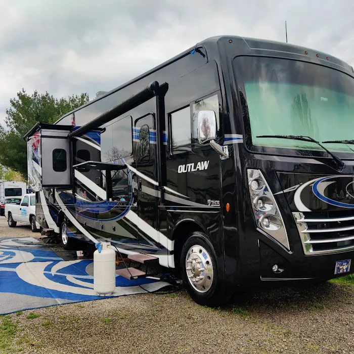 A-list Detailing Picture 9