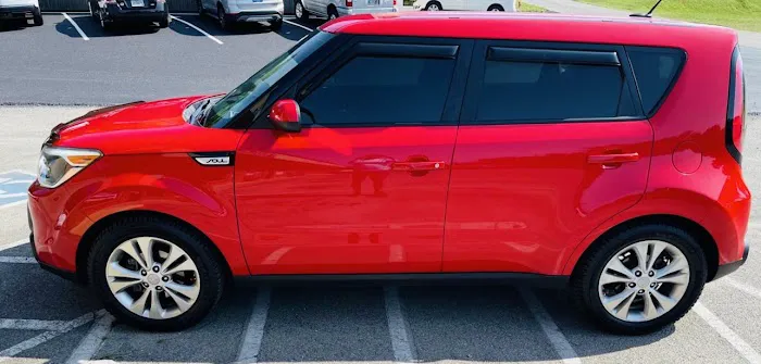 Thoroughbred Express Auto Wash Picture 7