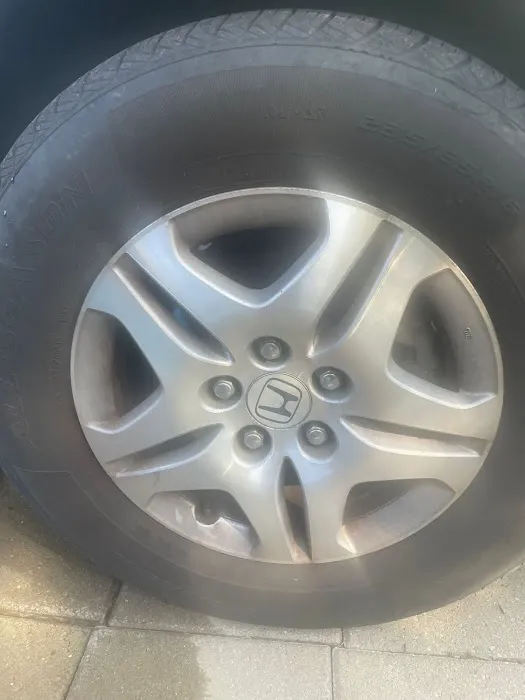 Molina's Car Wash & Detailing Picture 1