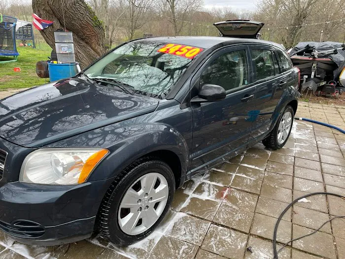 Molina's Car Wash & Detailing Picture 5