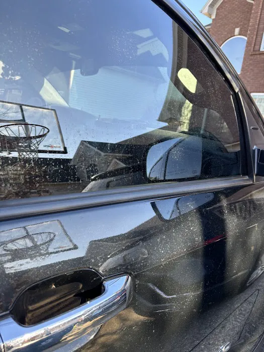 Todd’s Place Express Car Wash Picture 7