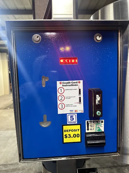 Washmaster Car Wash Picture 3