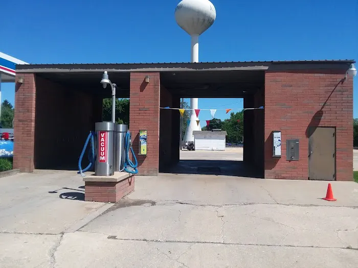 Route 72 Car Wash Picture 2