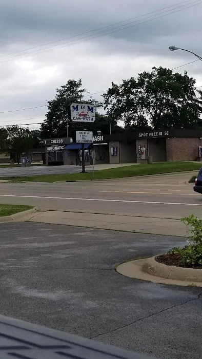 M & M Car Wash Picture 6