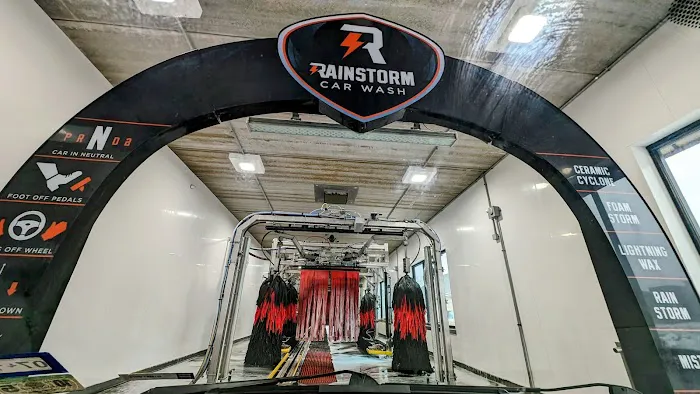 Rainstorm Car Wash Picture 10