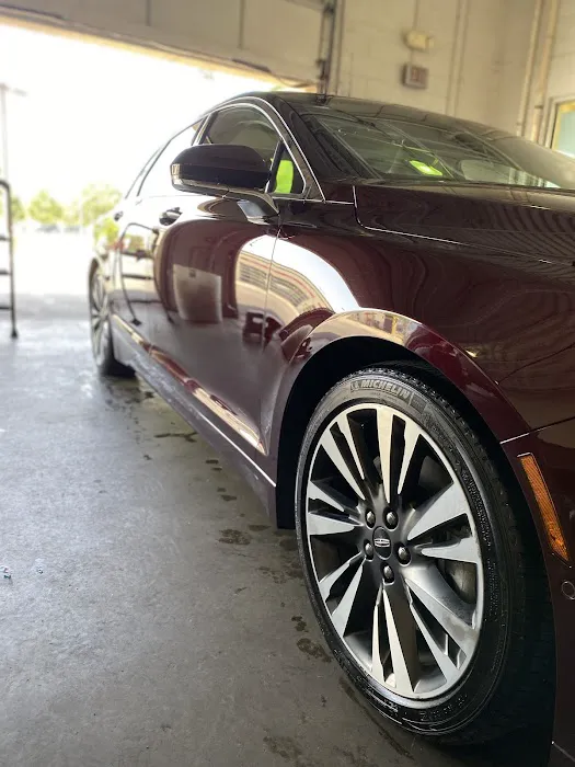 Key West Car Wash Picture 5