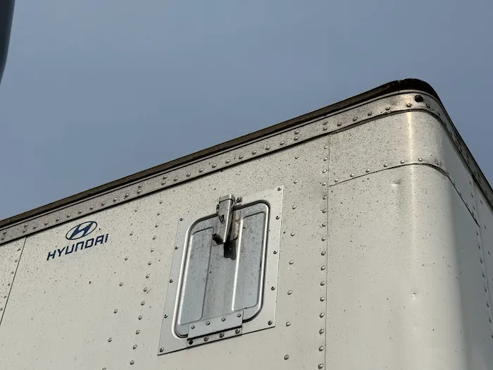 Akron Service Truck Wash Picture 5