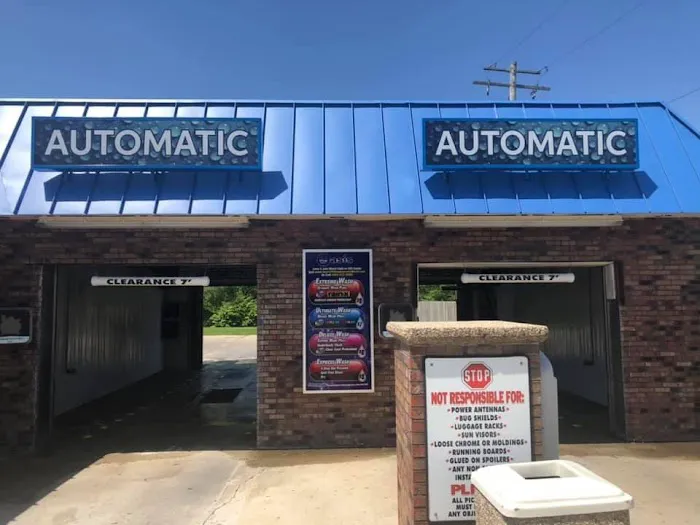 Oasis carwash Picture 3