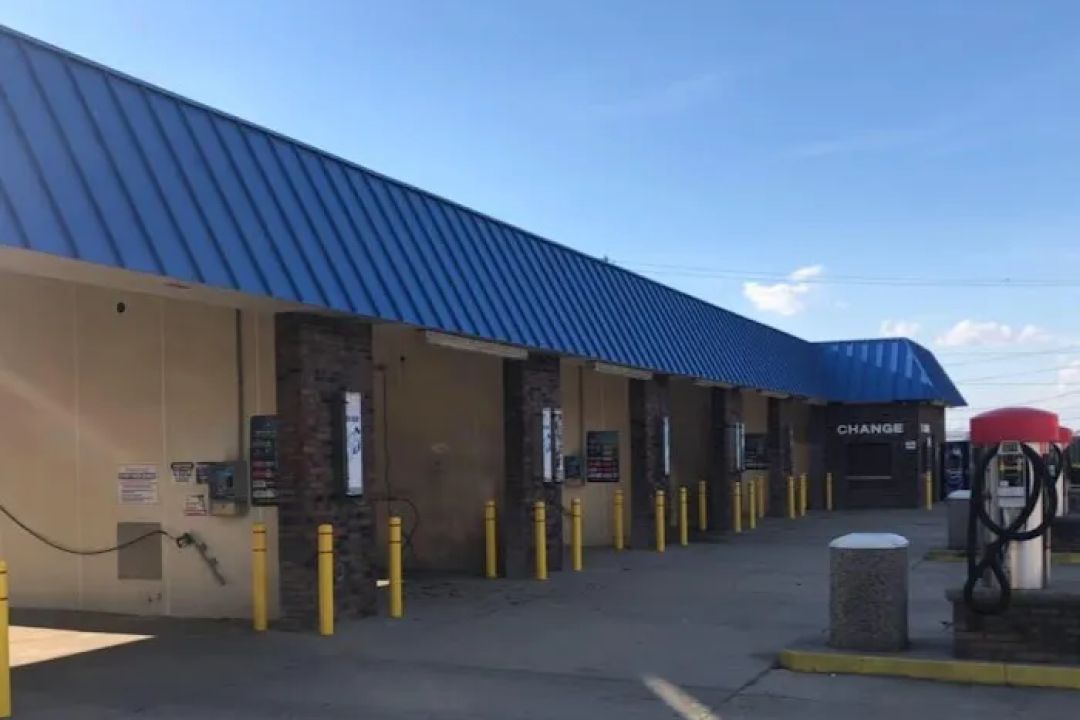 Oasis carwash