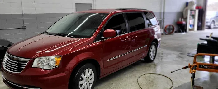 ACG Hand Car Wash & Detailing Picture 7