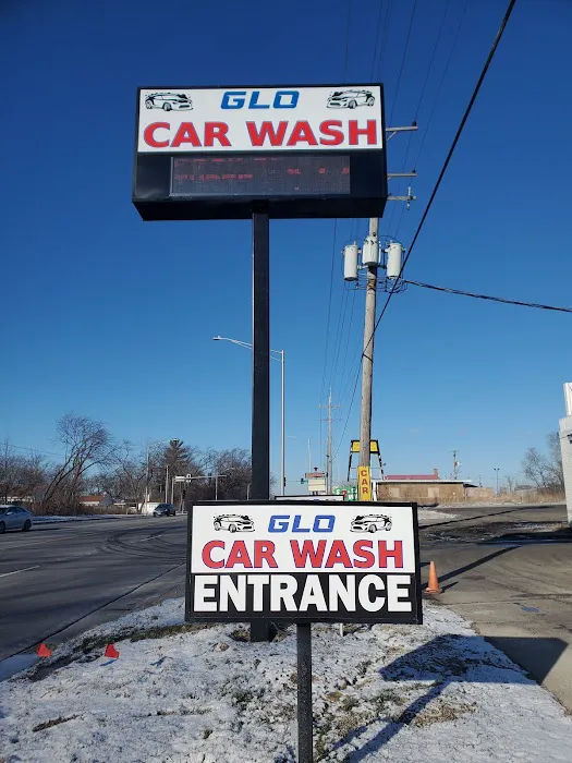 GLO Car Wash Picture 4