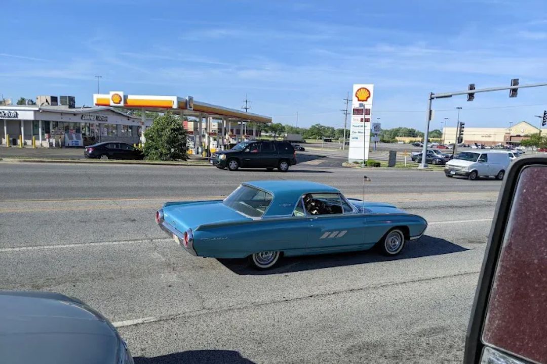 Shell Gas Station Car Wash