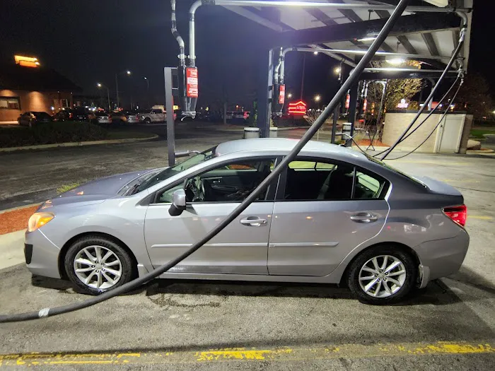 Fuller's Car Wash Picture 5