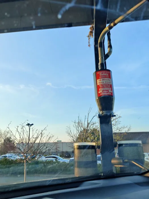 Fuller's Car Wash Picture 10