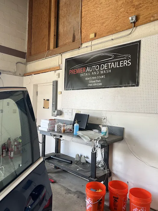 Premier Auto Detailers Picture 3