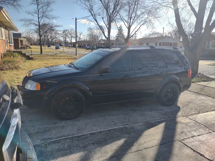 Udo's Car Wash Picture 9