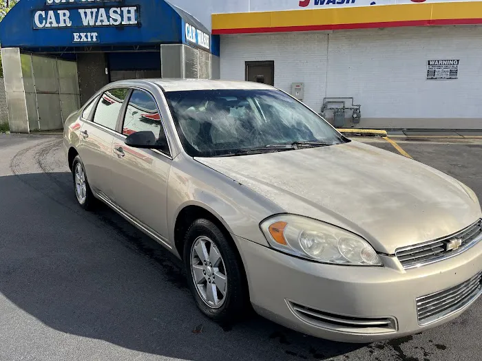 Shell Gas Station Car Wash Picture 2