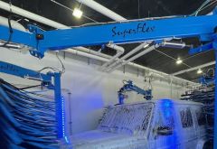 Liquid Sunshine Car Wash - Aurora photo 3