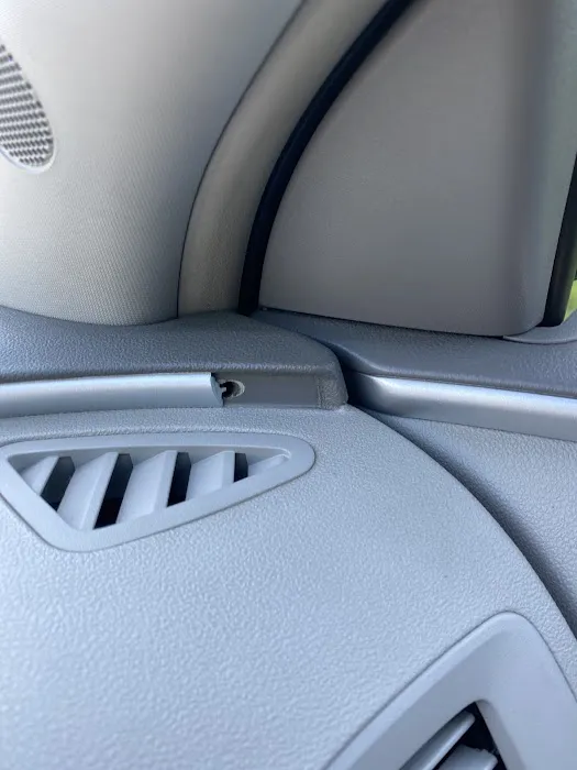 El Diamante Hand Car Wash & Detailing Picture 6