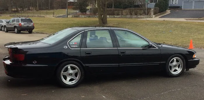 El Diamante Hand Car Wash & Detailing Picture 8