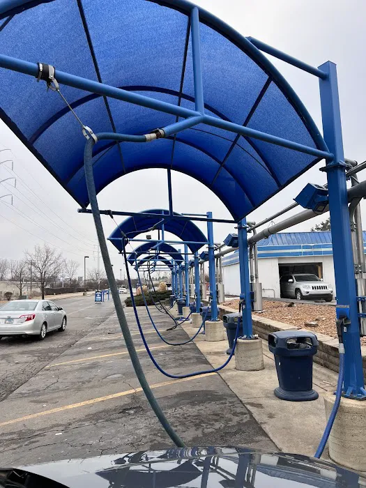 Delta Sonic Car Wash and Oil Change Picture 6