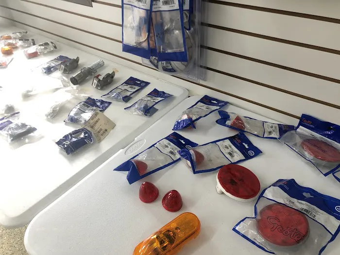 Wabash County Truck wash Picture 2