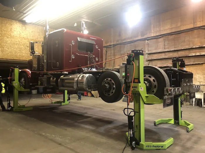 Wabash County Truck wash Picture 5