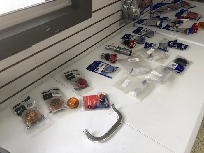 Wabash County Truck wash Picture 9