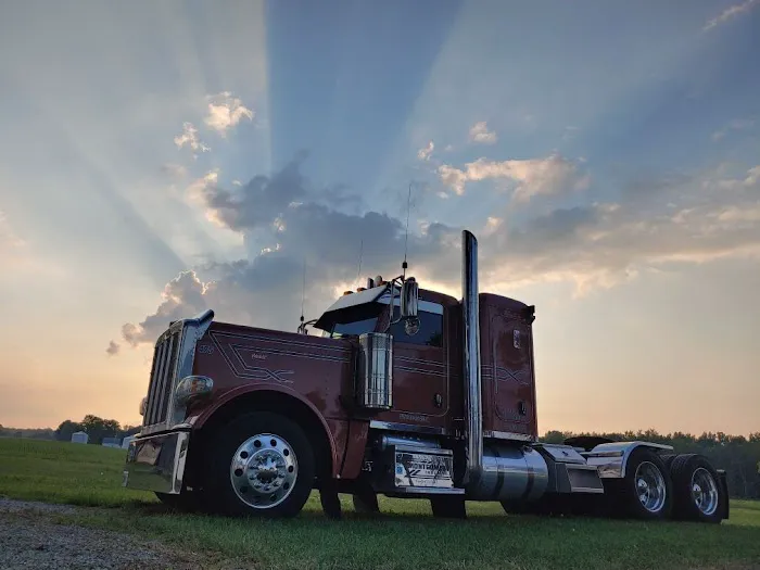 Wabash County Truck Wash Inc. Quick, easy in and out Picture 8